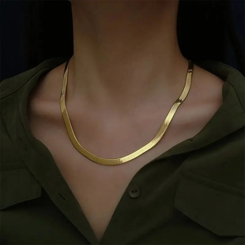 Gold-Plated 4mm Flat Chain Pendant Necklace